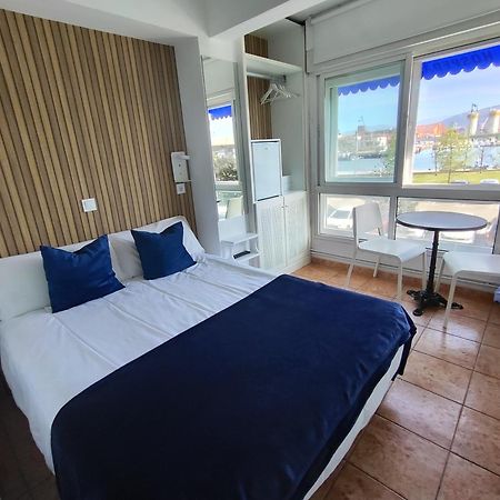 סנטנדר Hostal Lucy מראה חיצוני תמונה