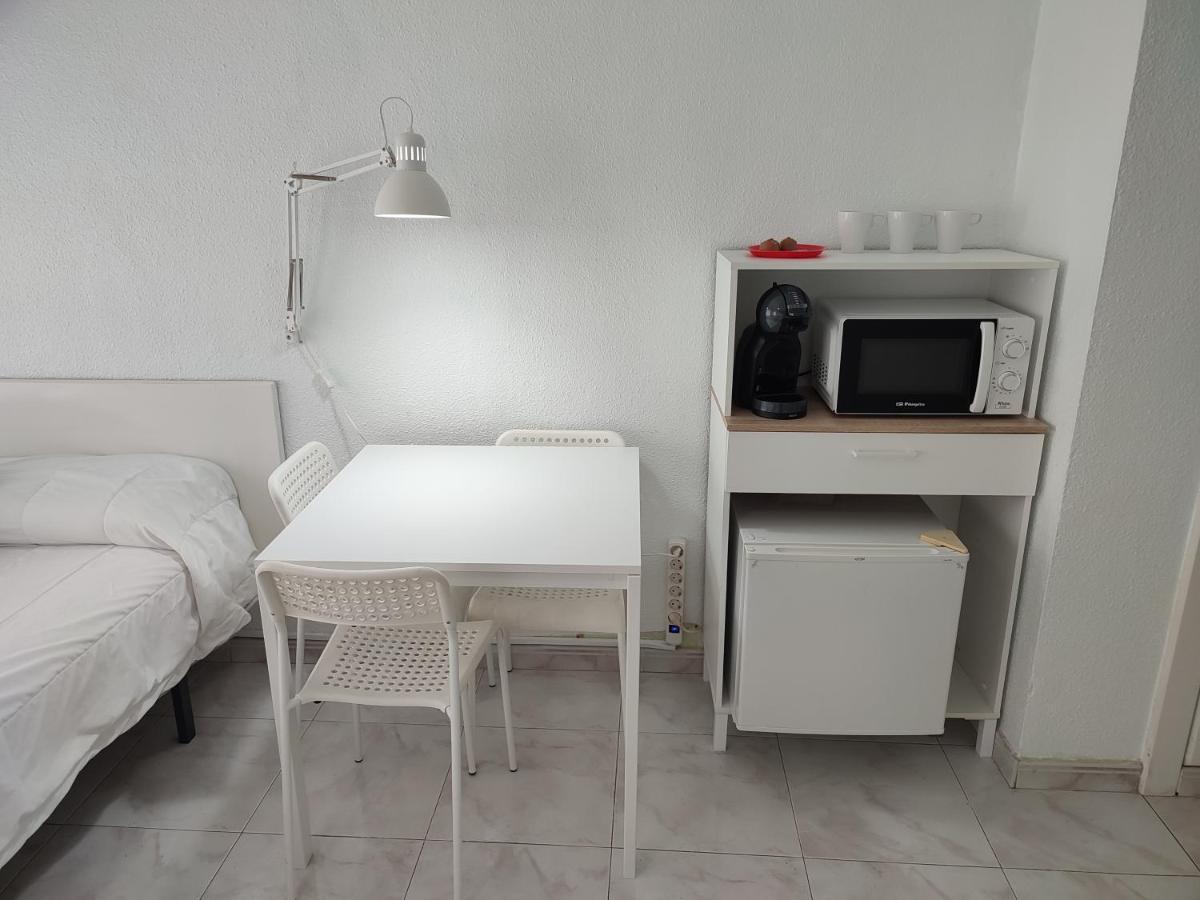 סנטנדר Hostal Lucy מראה חיצוני תמונה
