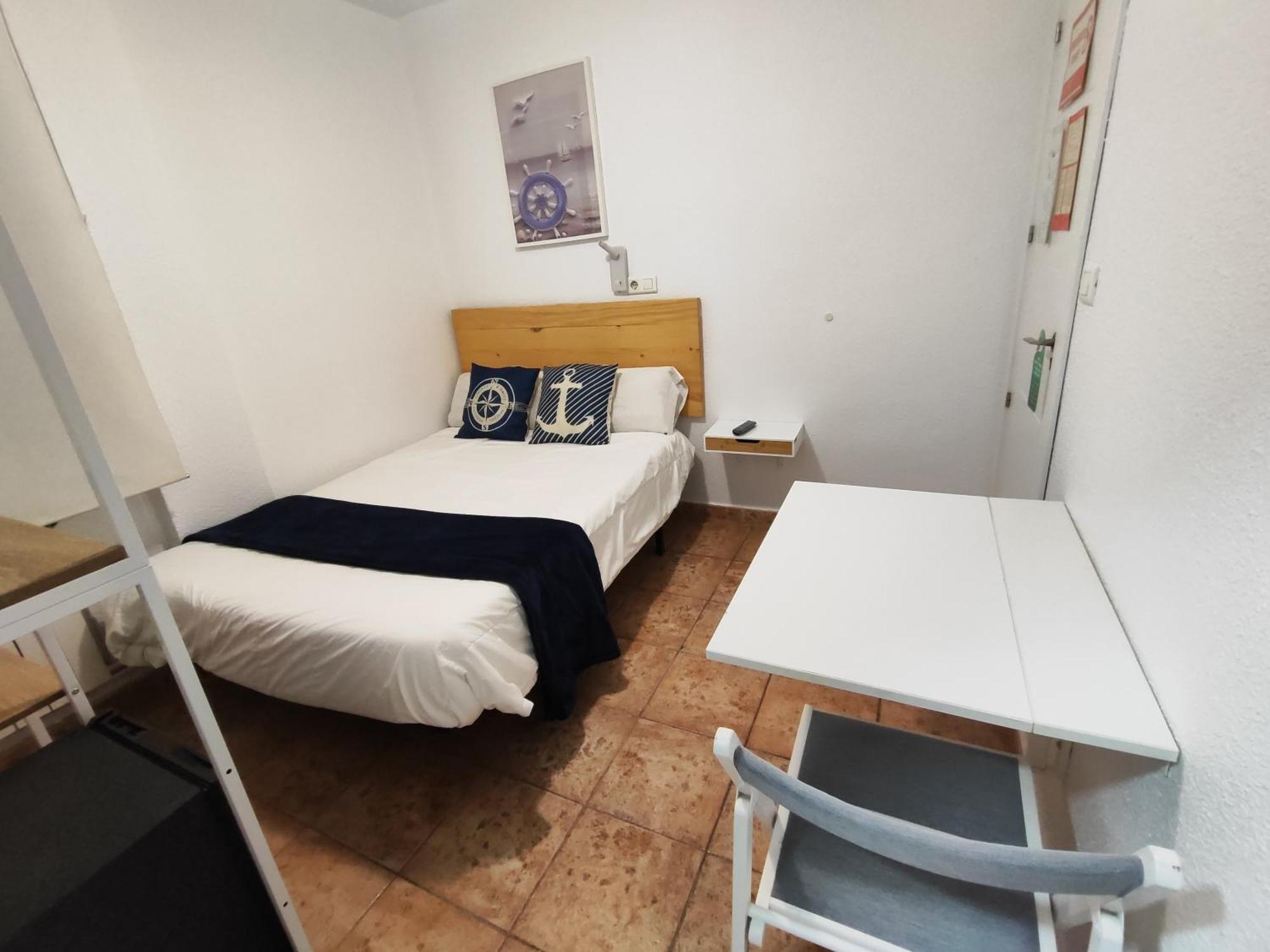 סנטנדר Hostal Lucy מראה חיצוני תמונה