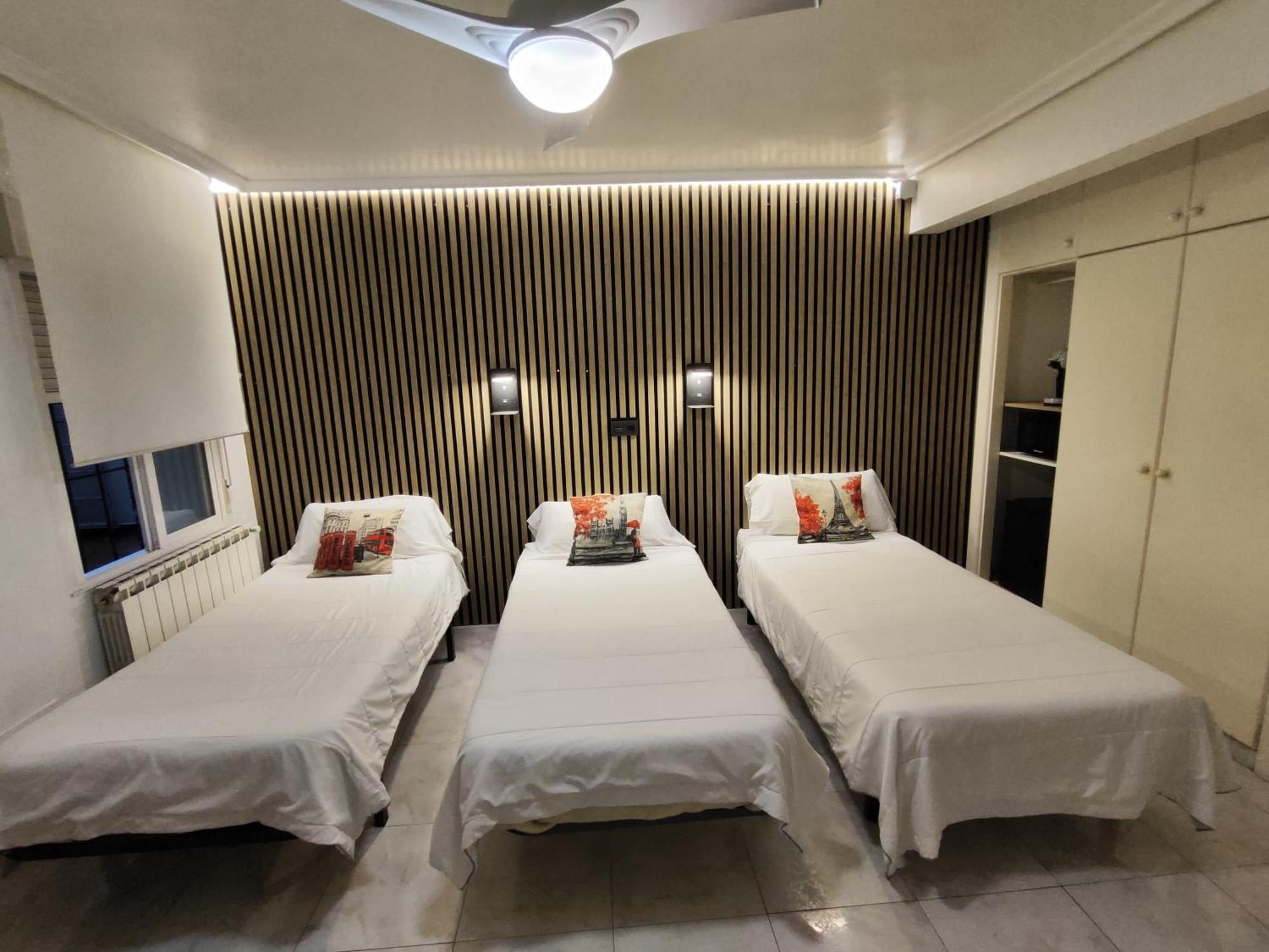 סנטנדר Hostal Lucy מראה חיצוני תמונה