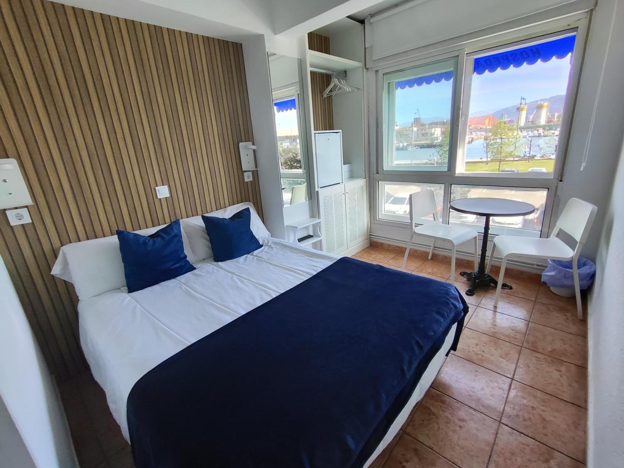 סנטנדר Hostal Lucy מראה חיצוני תמונה