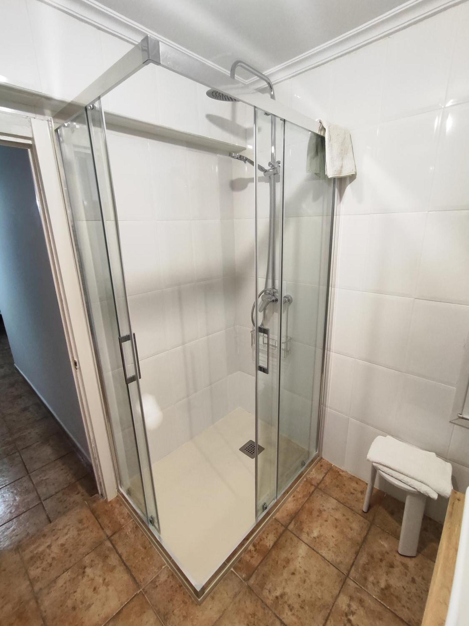 סנטנדר Hostal Lucy מראה חיצוני תמונה